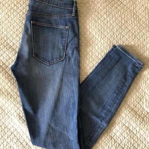 GAP True Skinny Jeans